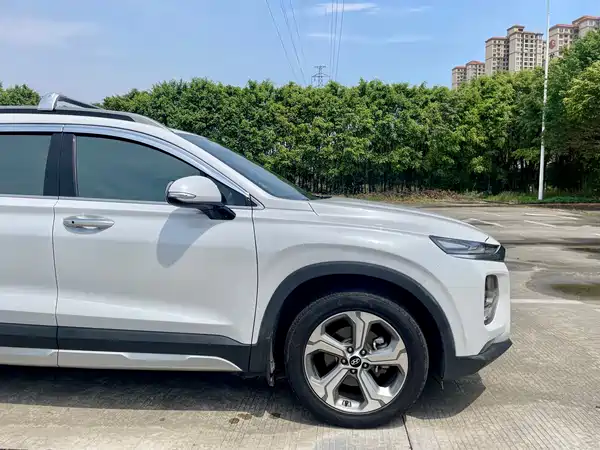 Hyundai Santa Fe 2019