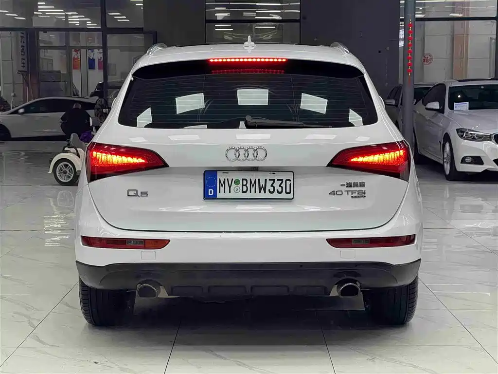 Audi Q5 2014 — фото 5