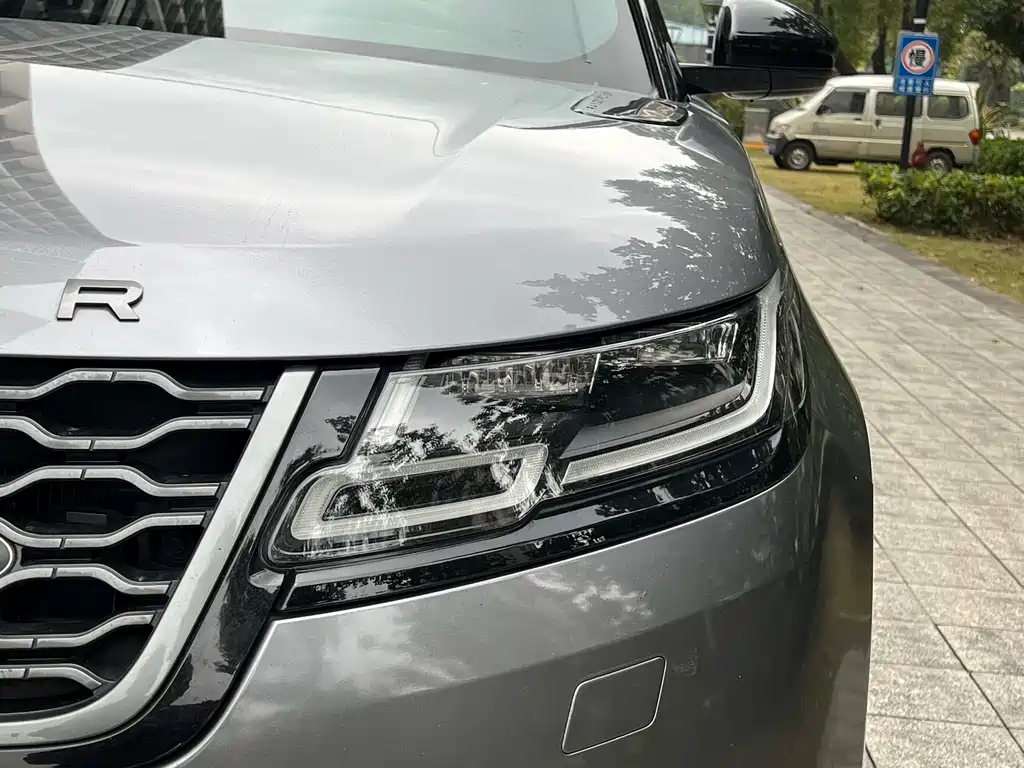 Land Rover Velar 2021 — фото 4