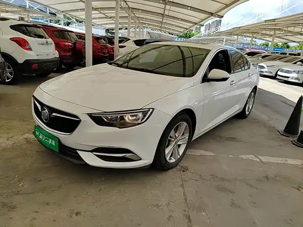 Buick Regal 2020
