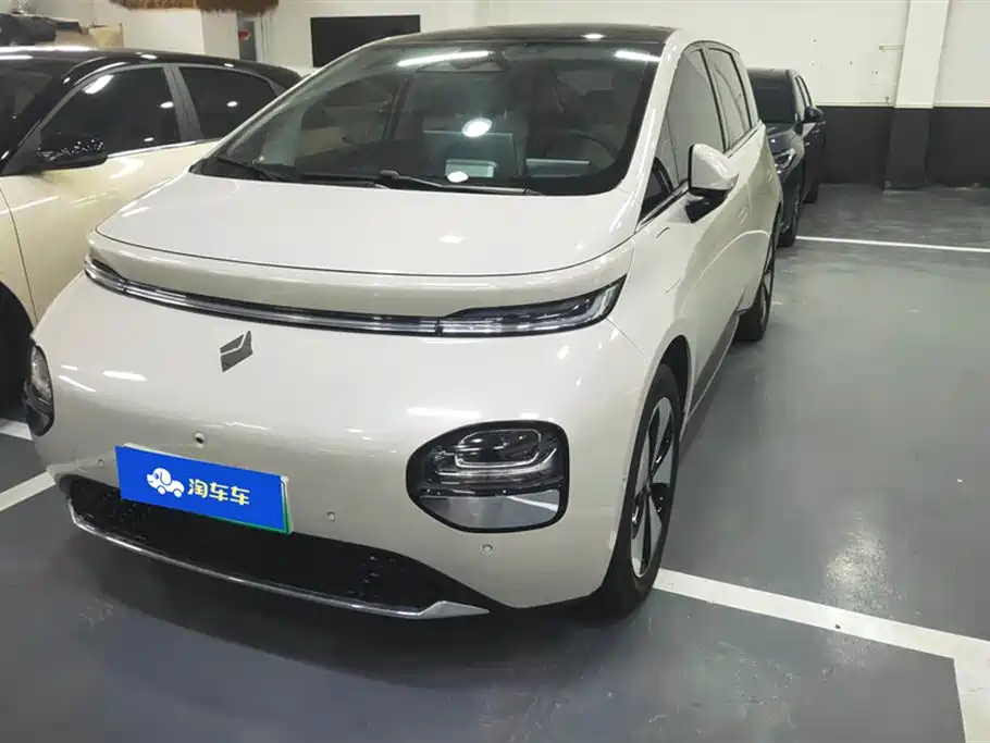 Baojun Yunduo 2023