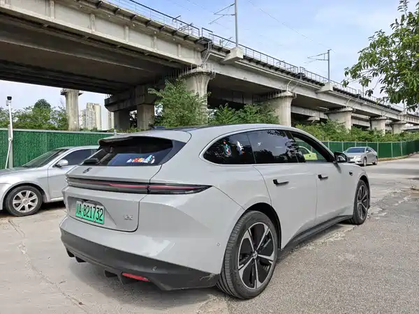 NIO ET5T 2024