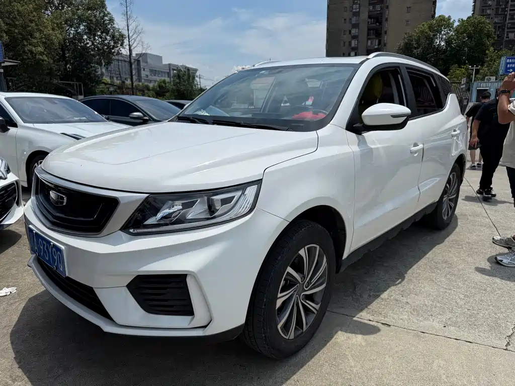 Geely Vision X6 2020 — фото 1