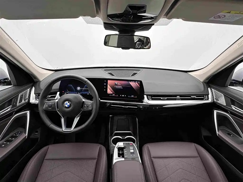 BMW X1 2024 — фото 18