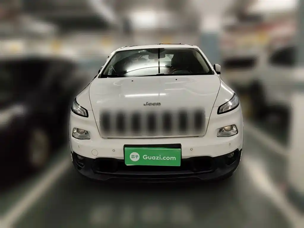 Jeep Cherokee 2017 — фото 24