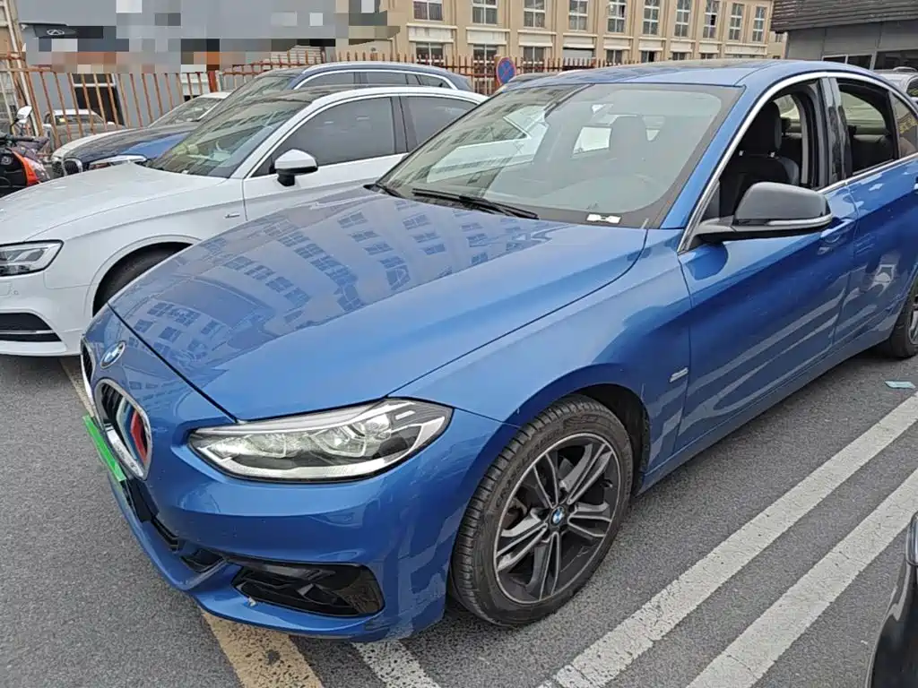 BMW 1 Series 2018 — фото 2