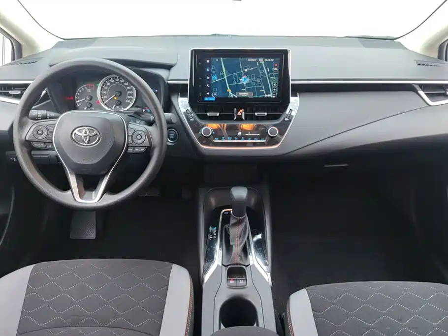Toyota Corolla 2022 — фото 12