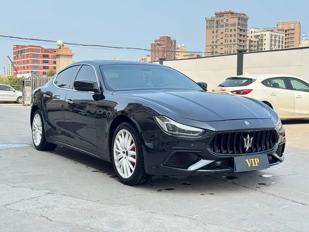 Maserati Ghibli 2014 — фото 3