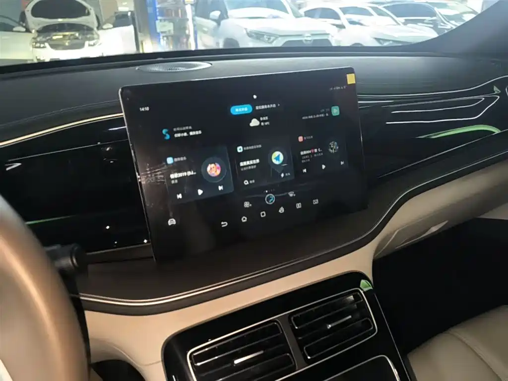 BYD Qin PLUS 2024 — фото 13