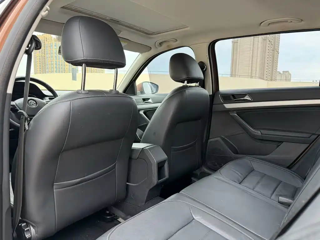 Volkswagen Gran Lavida 2016