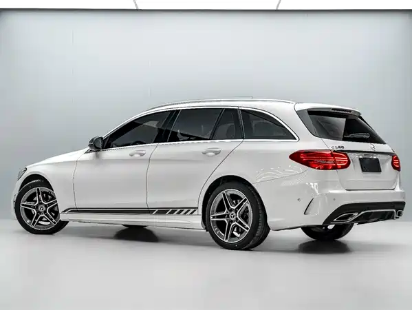Mercedes-Benz C-Class 2021