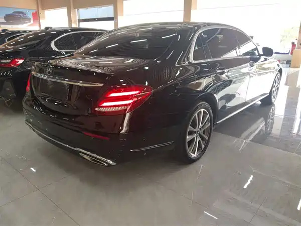 Mercedes-Benz E-Class 2020