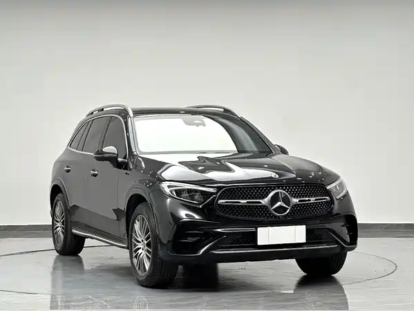 Mercedes-Benz GLC 2023