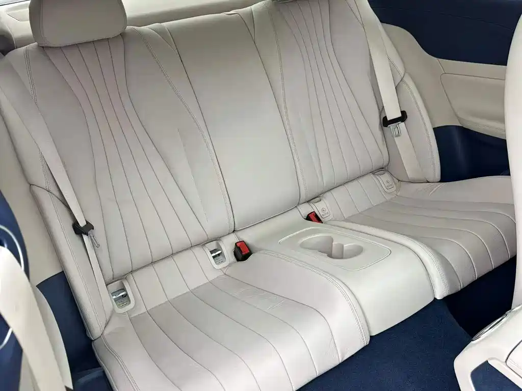 Mercedes-Benz E-Class 2023 — фото 6