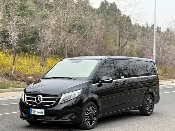Mercedes-Benz V-Class 2017