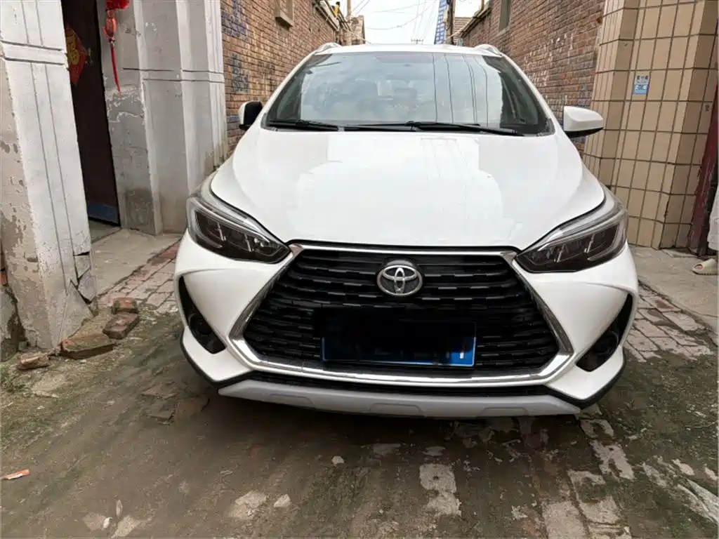 Toyota Yaris L 2019