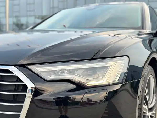 Audi A6L 2020
