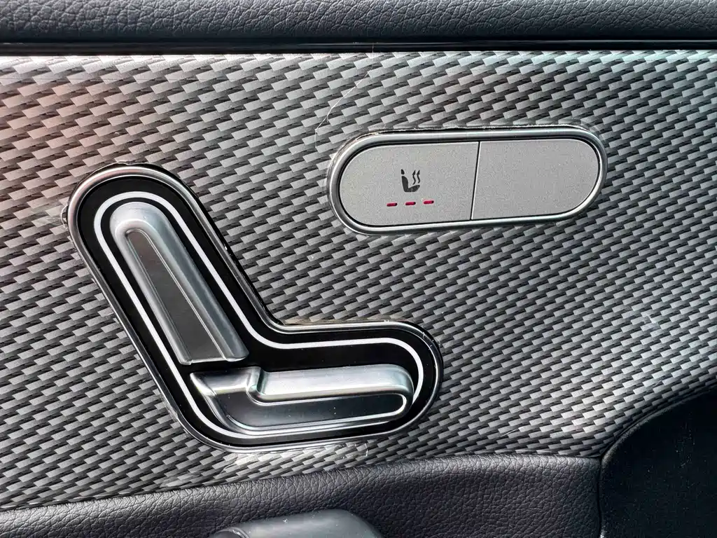 Mercedes-Benz A-Class 2022 — фото 11