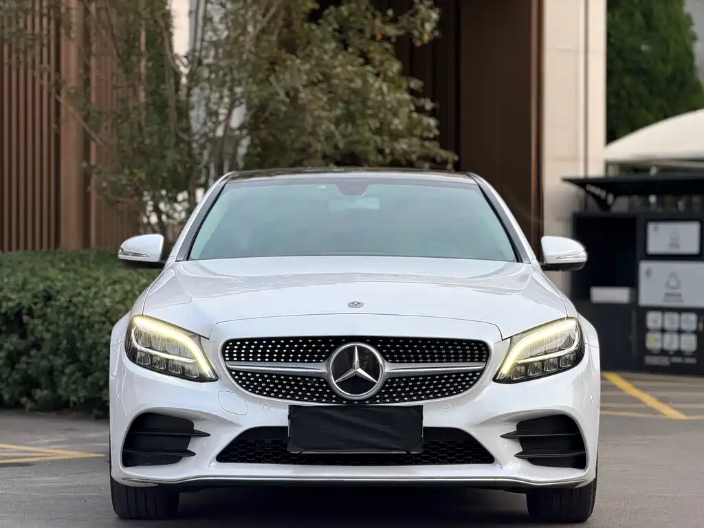 Mercedes-Benz C-Class 2019 — фото 2
