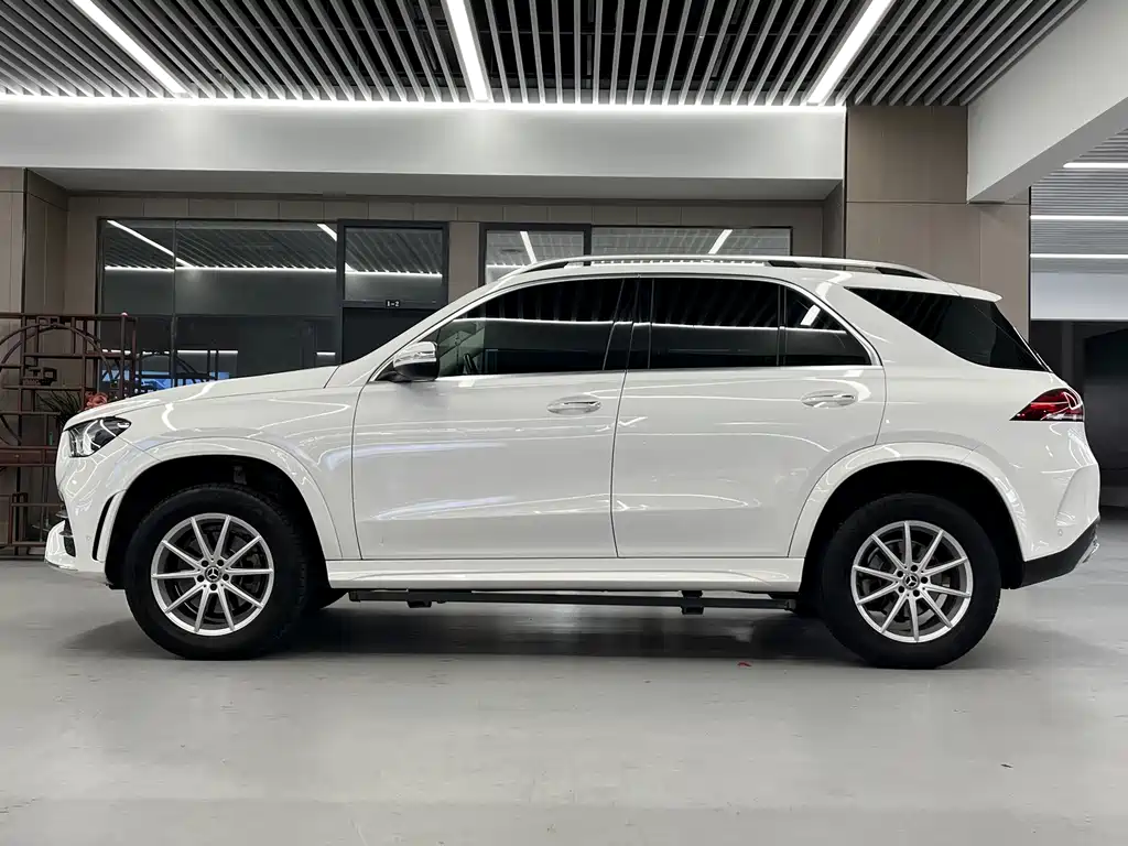 Mercedes-Benz GLE 2021 — фото 12