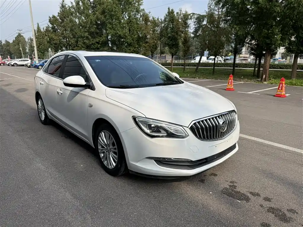 Buick Excelle 2017 — фото 29