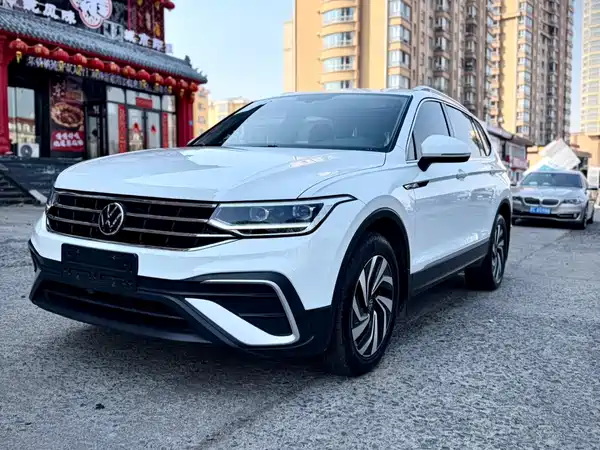Volkswagen Tiguan L 2023
