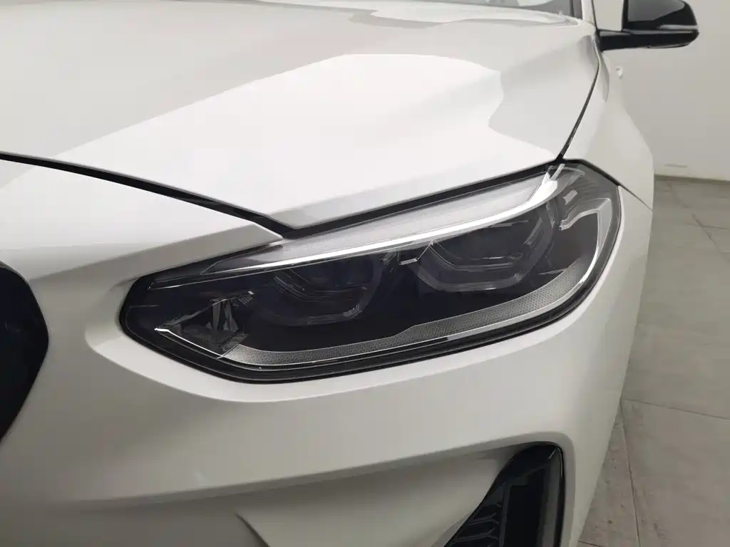 BMW 1 Series 2023