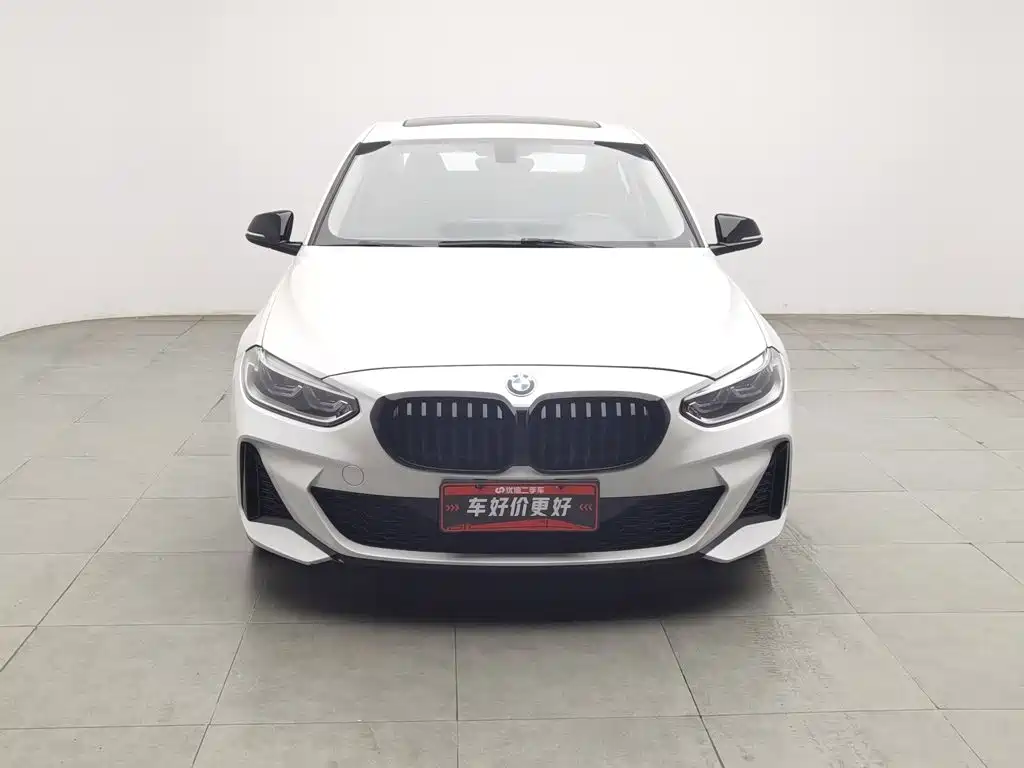 BMW 1 Series 2023