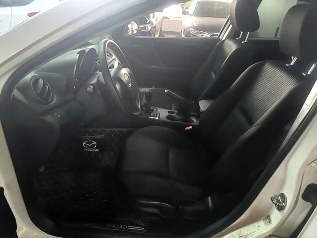 Mazda 3 Xingcheng 2016 — фото 15