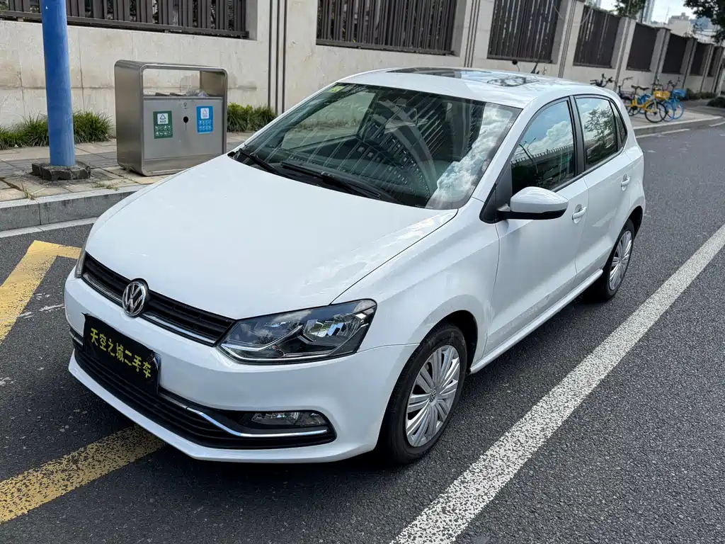 Volkswagen Polo 2016