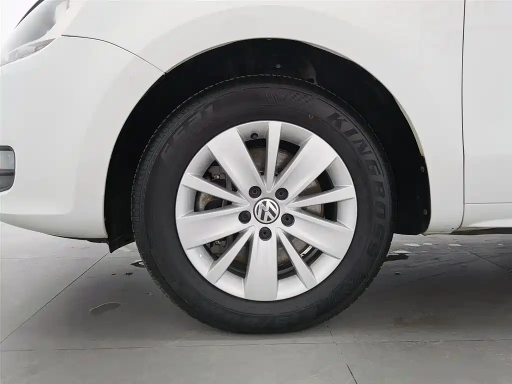 Volkswagen Sharan 2017 — фото 17