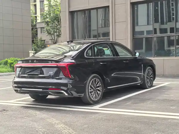 Hongqi H5 2026