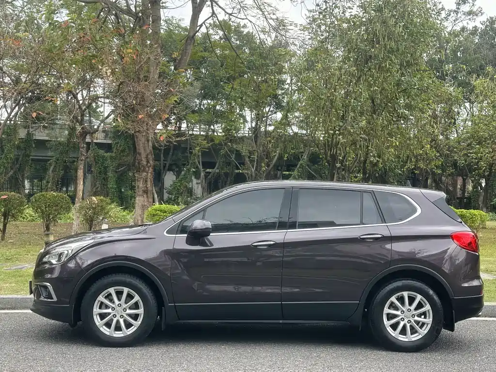 Buick Envision Plus 2017 — фото 10