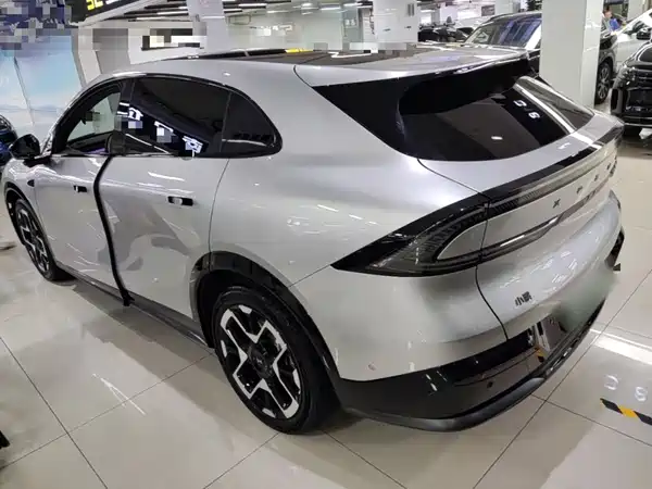 XPeng G7 2025