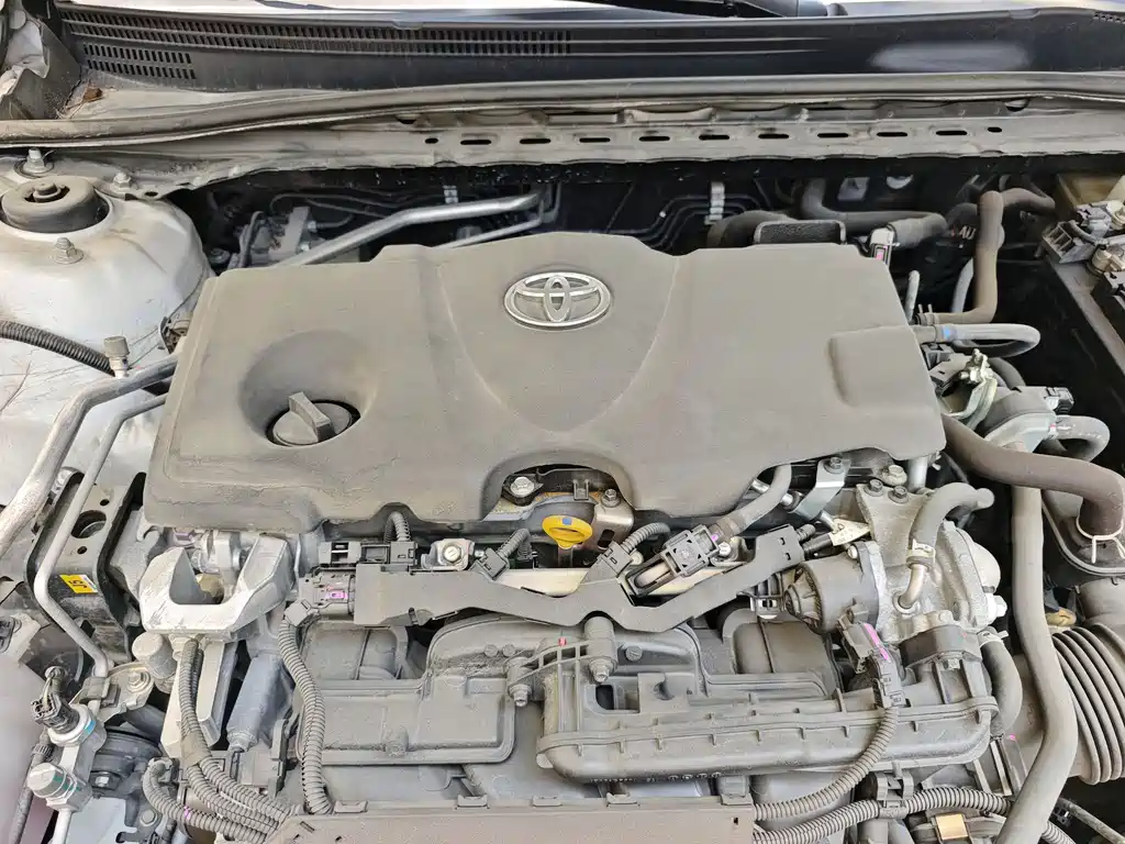 Toyota Camry 2022 — фото 23