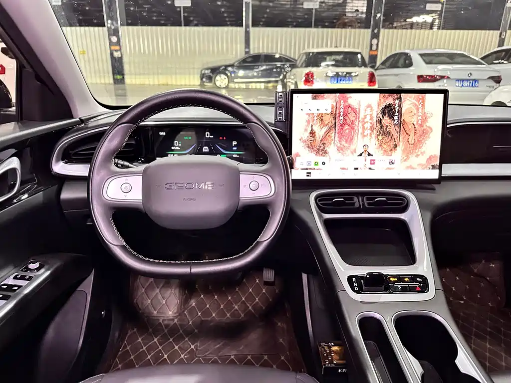 Geely Galaxy Starwish 2025 — фото 8