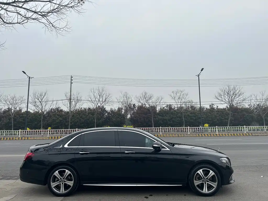 Mercedes-Benz E-Class 2020 — фото 6