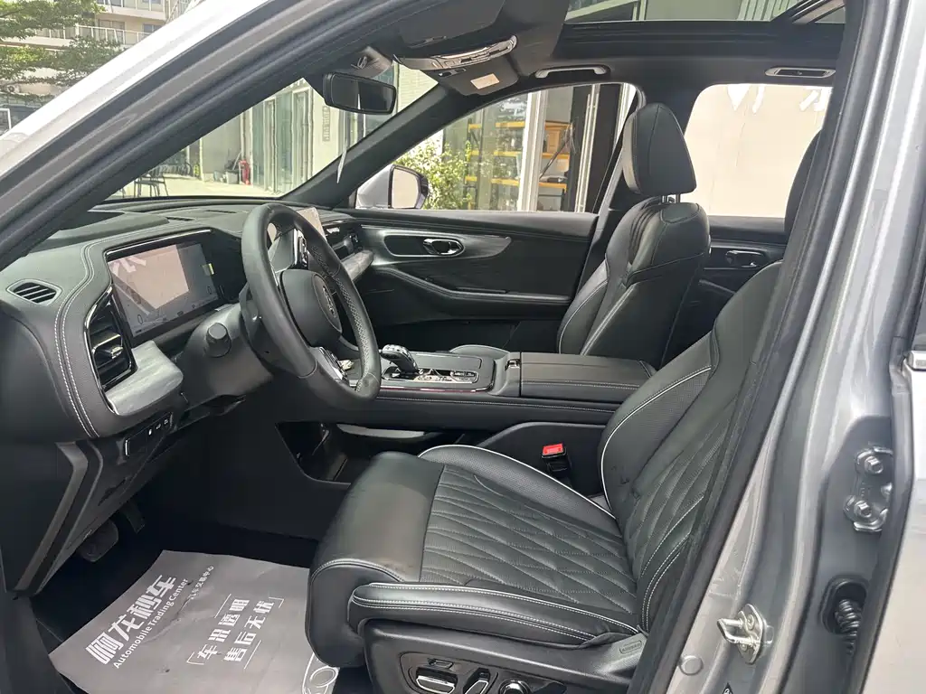 GAC Motor Trumpchi GS8 2022 — фото 20