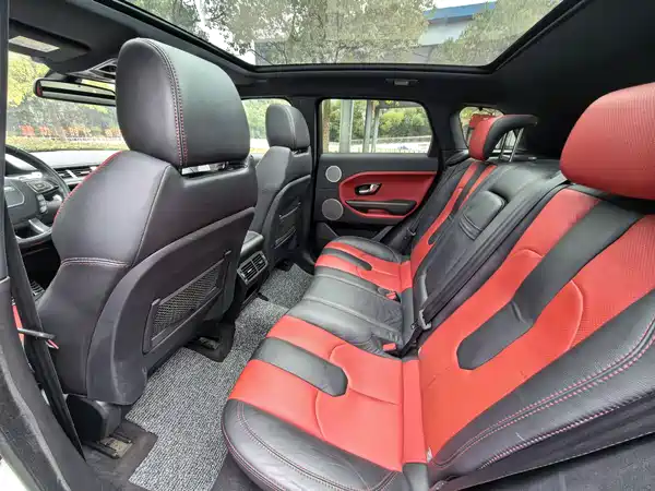 Land Rover Range Rover Evoque 2012
