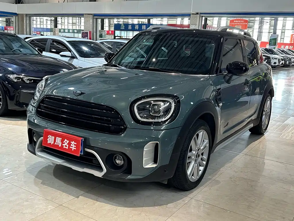 MINI Countryman 2023 — фото 1