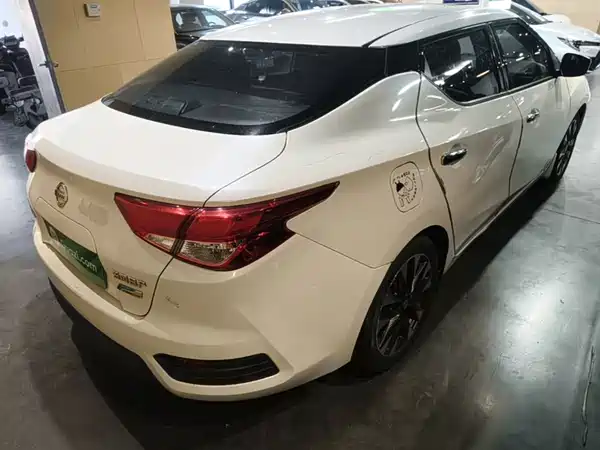 Nissan Bluebird 2019