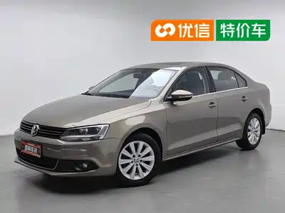 Volkswagen Sagitar 2015