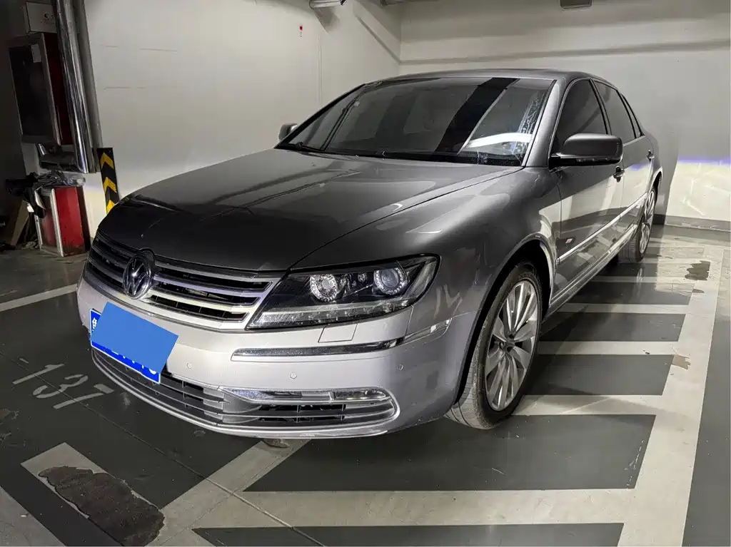 Volkswagen Phaeton 2013