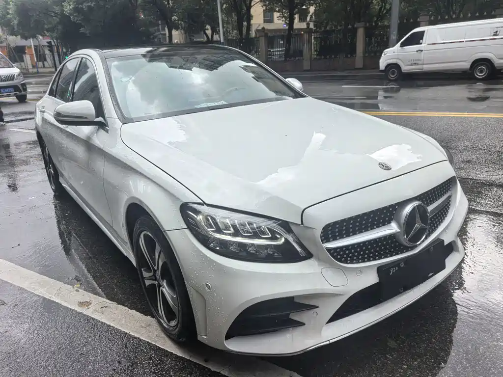 Mercedes-Benz C-Class 2019 — фото 3