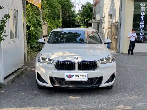 BMW X2 2021
