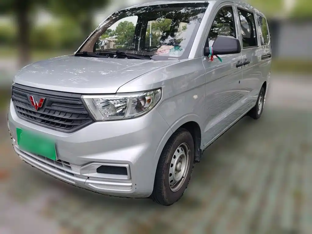 Wuling Hongguang V 2022
