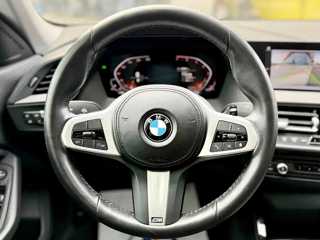 BMW 2 Series 2024 — фото 10