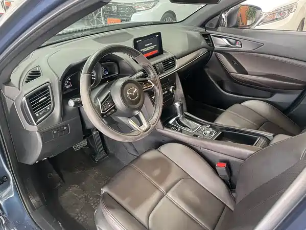 Mazda CX-4 2020