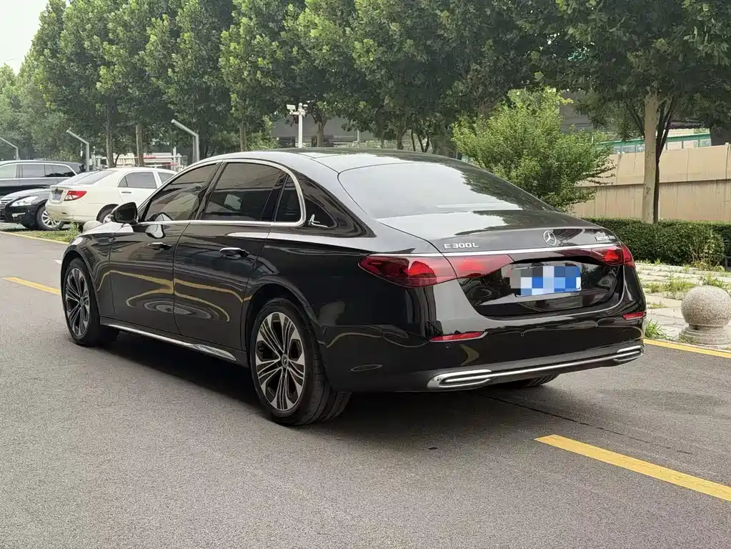 Mercedes-Benz E-Class 2026