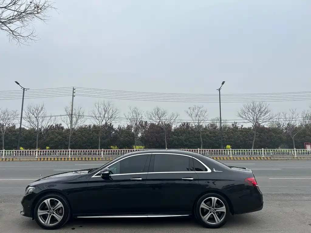 Mercedes-Benz E-Class 2020 — фото 2